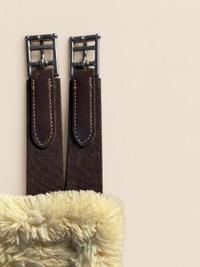 Kentucky Kentucky Horsewear Sheepskin Stud Girth — Excellent — Equi Consignment Ireland (view 5)