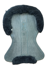 Acavallo Acavallo Non-slip Flat Gel Half Pad With Sheepskin — Good — Equi Consignment Ireland