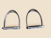 MDC Stirrups MDC Hunter Classic Stirrups — Good — Equi Consignment Ireland