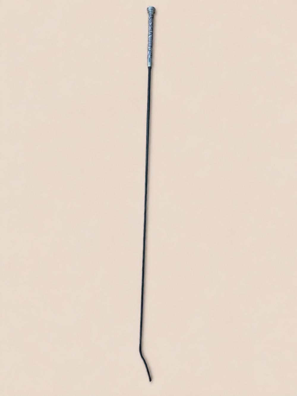 - Schooling whip with patterned handle — Good — Equi Consignment Ireland