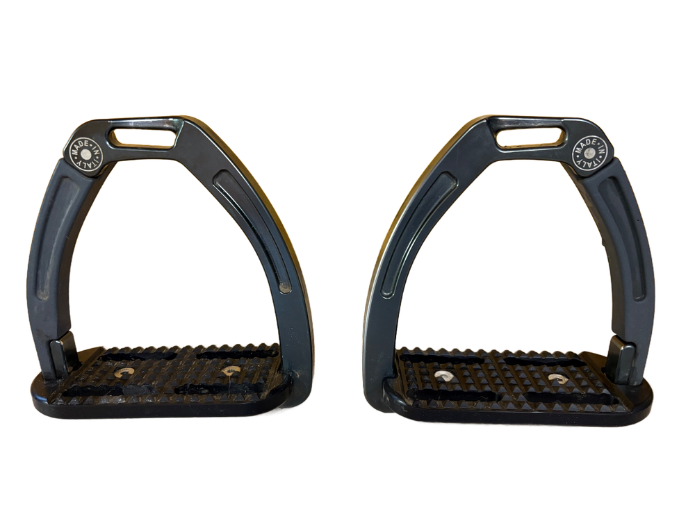 Equipe Equipe Safety Stirrups — Excellent — Equi Consignment Ireland