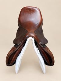 Antares Sellier Antares 2012 Jumping Saddle — Good — Equi Consignment Ireland (view 9)