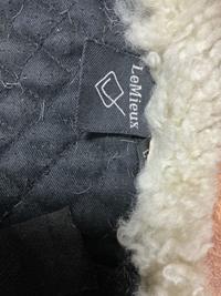 Le Mieux Le Mieux Dressage Girth Cover — Good — Equi Consignment Ireland (view 3)